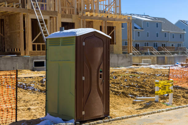 Best Portable bathroom rental  in Chapman, KS